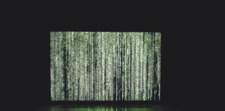 Na czym polega algorytm wyszukiwania i zliczania znaku w tekście?