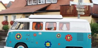 Z jakiej sieci korzysta T-Mobile?