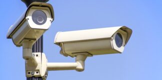 Czy trzeba tłumaczyć dokumenty do rejestracji 2023?